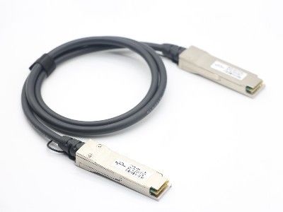 40G SFP DAC καλώδιο QSFP+ προς QSFP+ παθητικό καλώδιο χαλκού PVC μαύρο